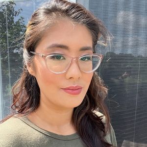 Meet your Posher, Vicki